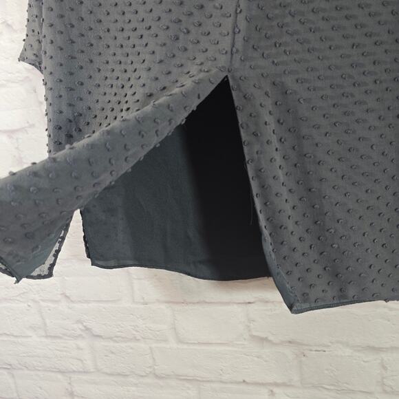 M Beyond Vintage Gray Women's Silk Top Size M Swiss Dot Sheer Sleeves Slit Back - Picture 8 of 11